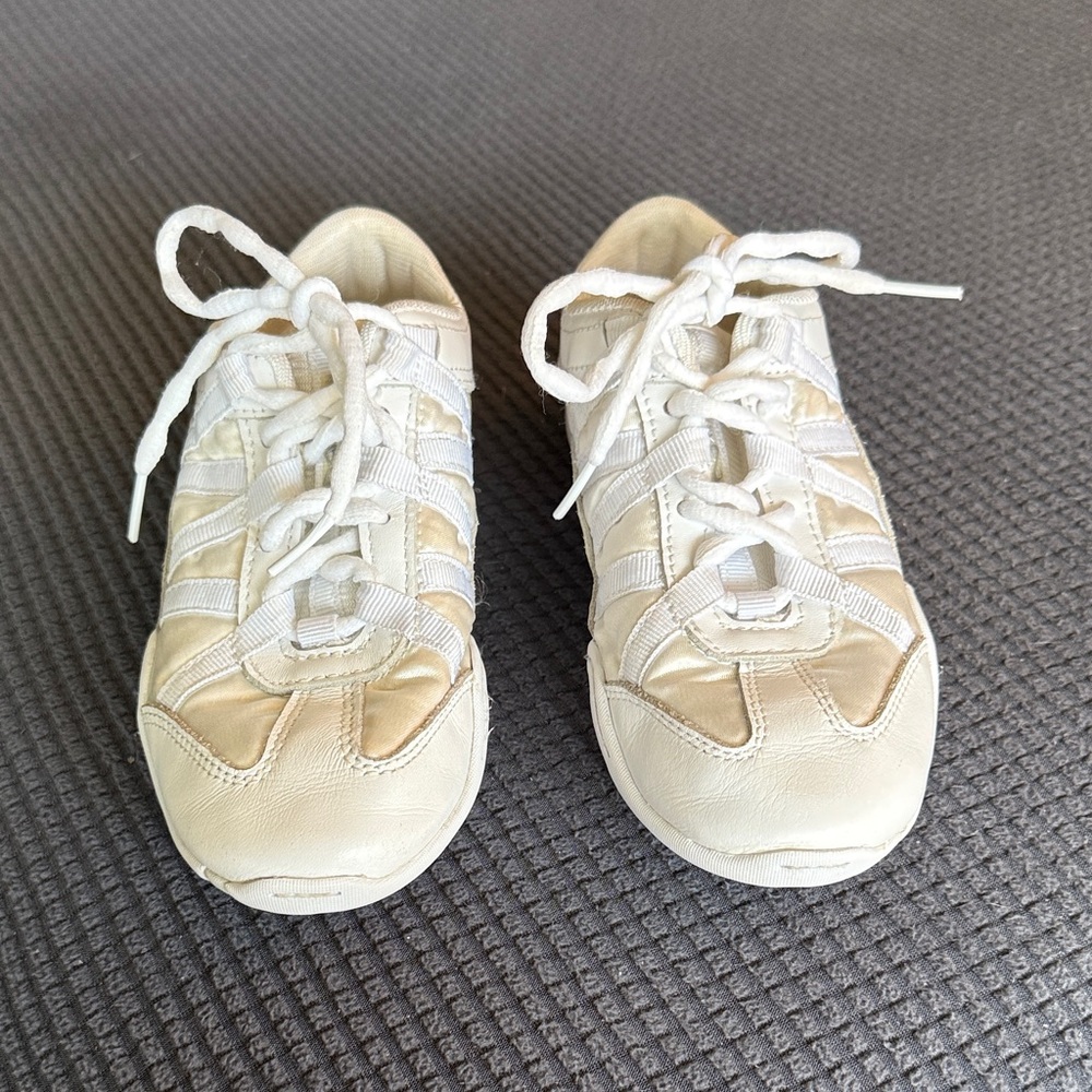 NFINITY Kids Cheer Competition Shoes